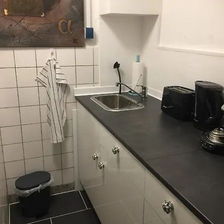 1 20 Km Dus Airport Messe شقة *