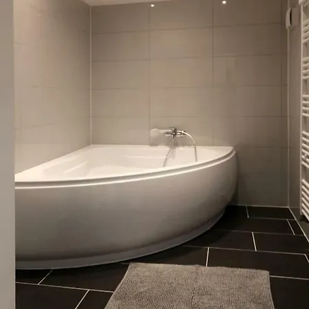 1 20 Km Dus Airport Messe *