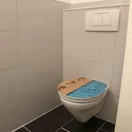 1 20 Km Dus Airport Messe *