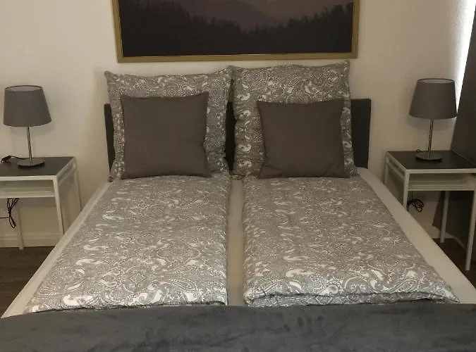 1 20 Km Dus Airport Messe Lejlighed Krefeld