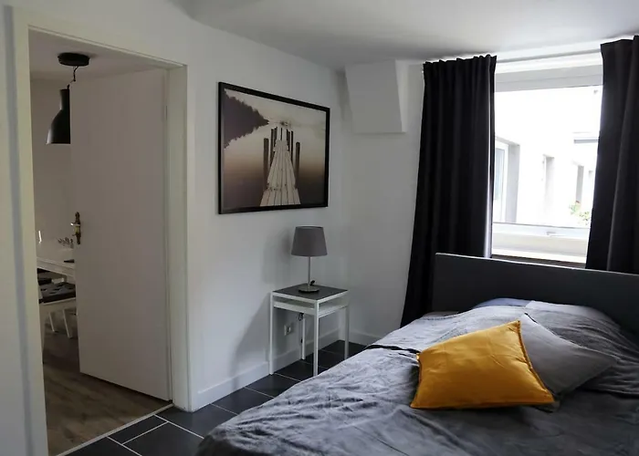 1 20 Km Dus Airport Messe Krefeld